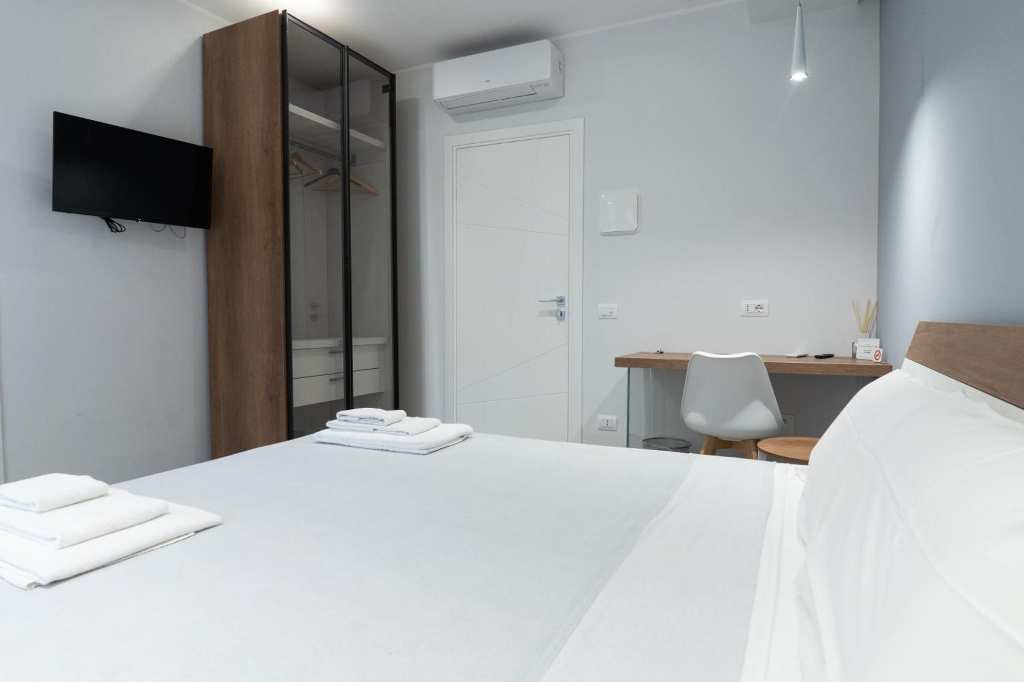 Catania E Dintorni Living Rooms Экстерьер фото